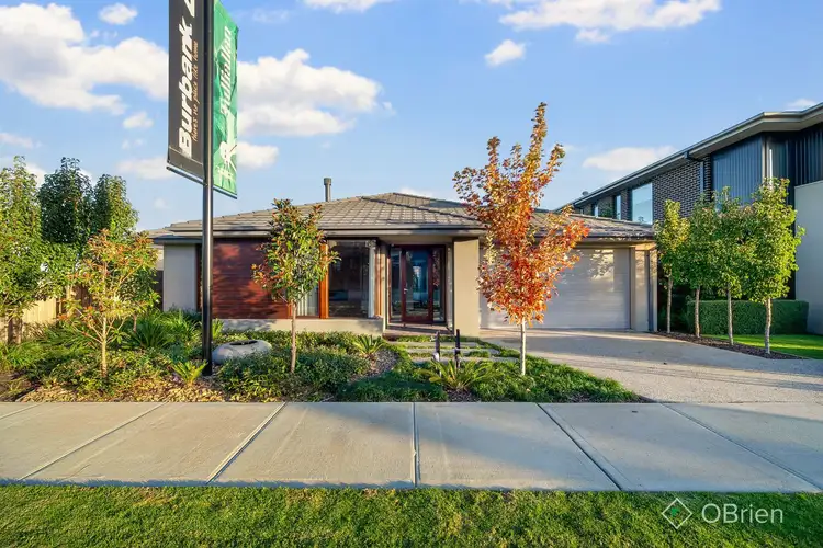 Fifth view of Homely house listing, 5 Lucinda Lane, Cranbourne North VIC 3977