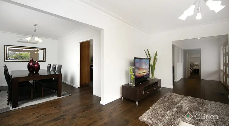 Fourth view of Homely house listing, 2 Outlook Drive, Berwick VIC 3806