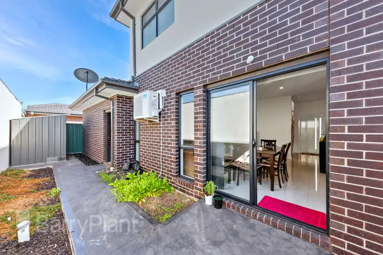 Sixth view of Homely townhouse listing, 2/95 Power Street, St Albans VIC 3021
