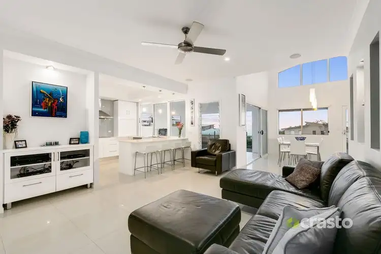 1 Wilcox Close, Reedy Creek QLD 4227