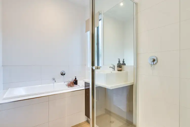 Fifth view of Homely villa listing, 3/102 Brindalee Way, Hillside VIC 3037