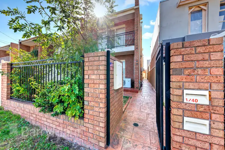 2/40 William Street, St Albans VIC 3021