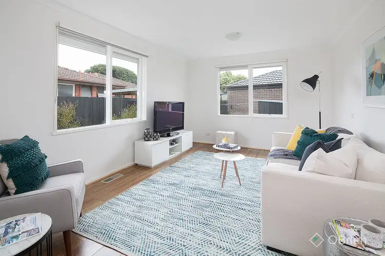 Main view of Homely unit listing, 10 Puffin Court, Endeavour Hills VIC 3802