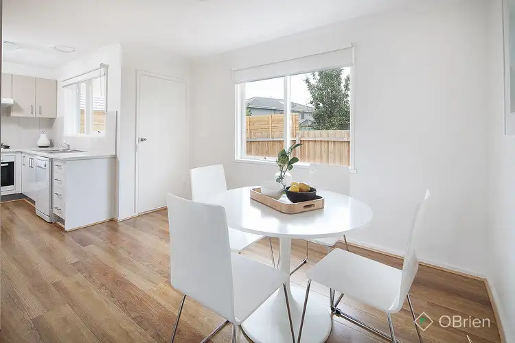 Second view of Homely unit listing, 10 Puffin Court, Endeavour Hills VIC 3802