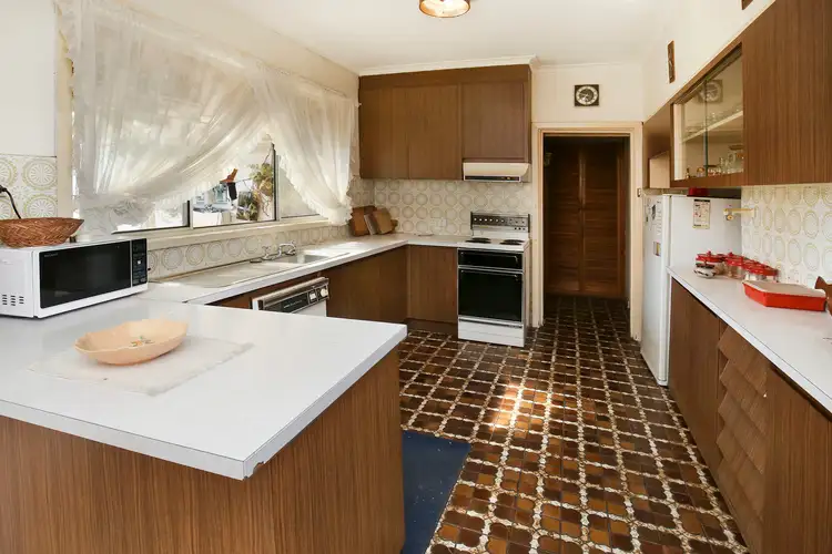 Fourth view of Homely house listing, 8 Middleton Street, Lalor VIC 3075