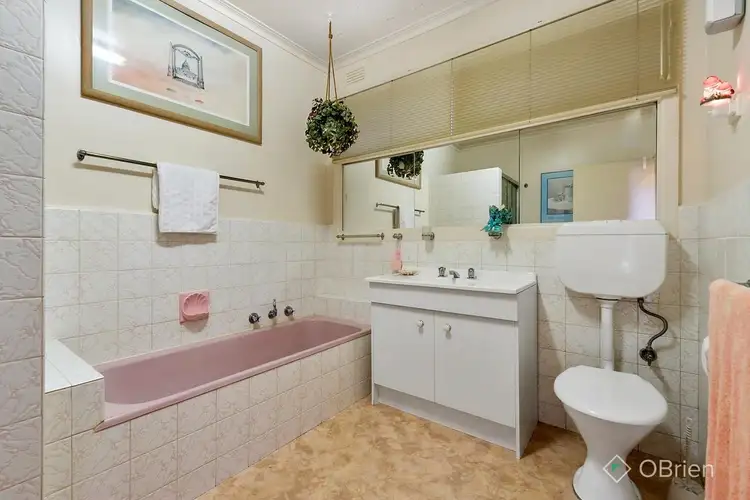 Sixth view of Homely house listing, 1 Ashby Court, Bayswater VIC 3153