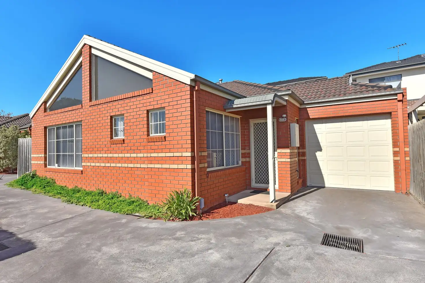 Main view of Homely unit listing, 2/6 McCrae Street, Reservoir VIC 3073