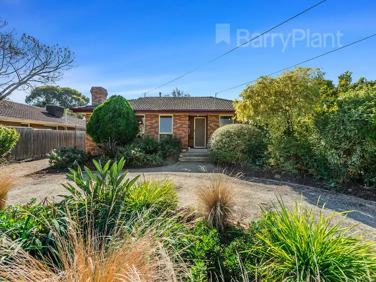Second view of Homely house listing, 6 Nickols Court, Boronia VIC 3155