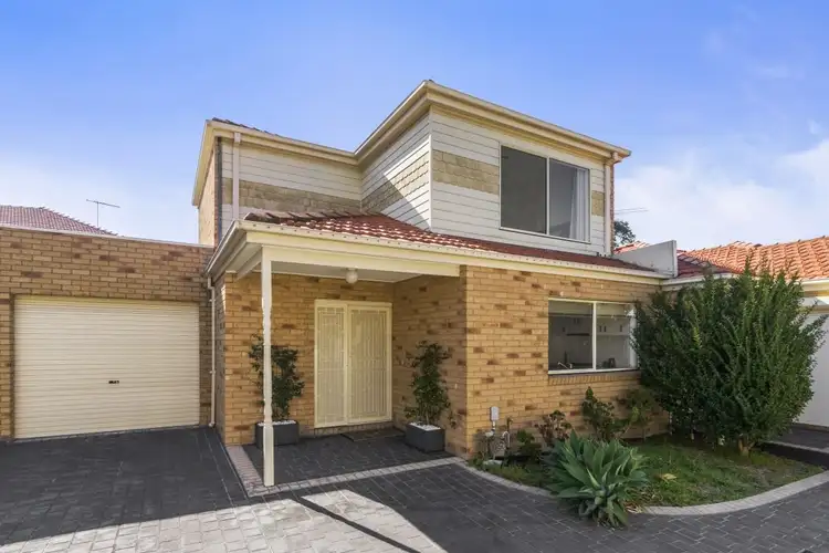 Main view of Homely townhouse listing, 3/41 Hobbs Crescent, Reservoir VIC 3073