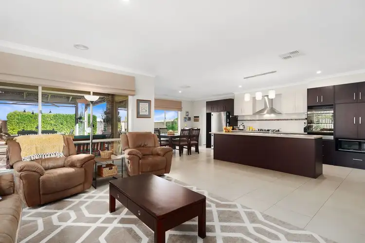 Sixth view of Homely house listing, 7 Adrian Drive, Pakenham VIC 3810