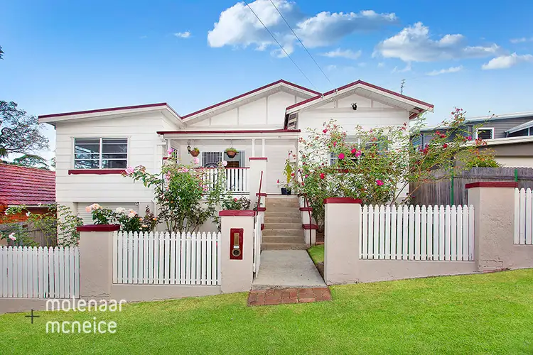 22 Lachlan Street, Thirroul NSW 2515