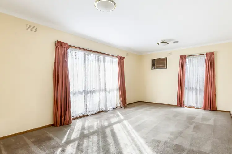 Second view of Homely house listing, 4 McMahon Court, Bacchus Marsh VIC 3340