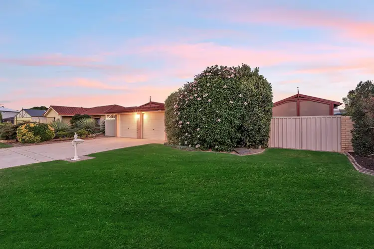 19 Finke Avenue, West Lakes Shore SA 5020