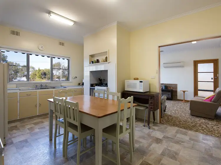 Fourth view of Homely house listing, 2 Parkins Reef Road, Maldon VIC 3463