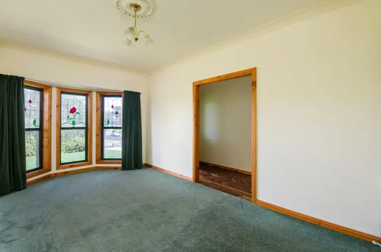 Second view of Homely unit listing, 2/31 Yeates Street, Mount Gambier SA 5290