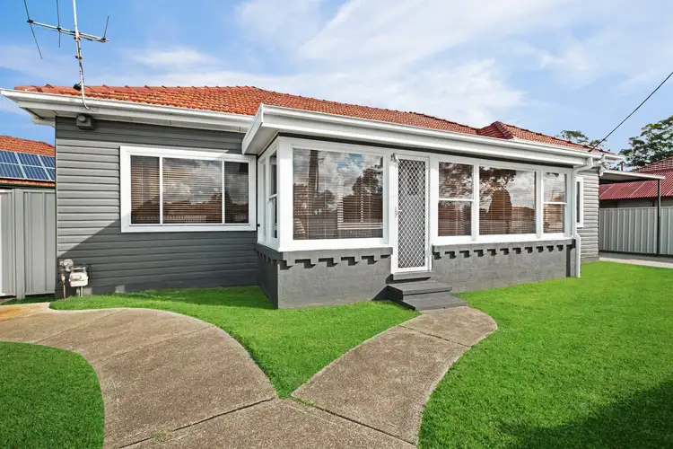 14 Platt Street, Waratah NSW 2298