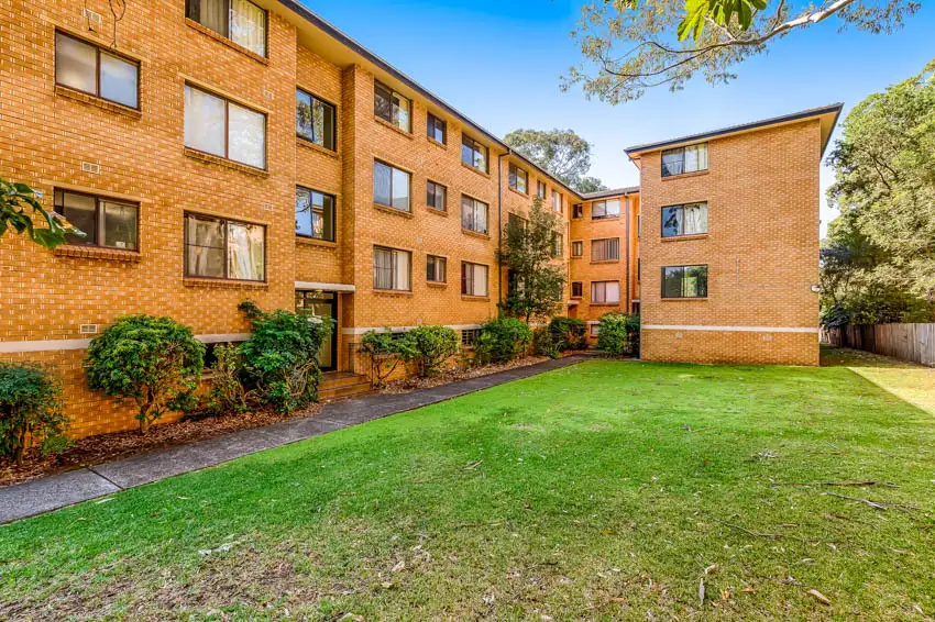 Main view of Homely unit listing, 16/8 Macquarie Street, Wollongong NSW 2500