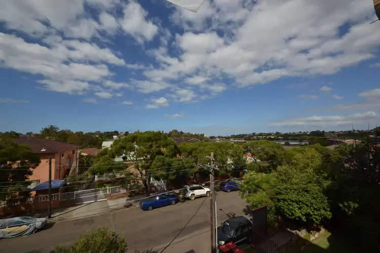 1/22 Glen Street, Marrickville NSW 2204