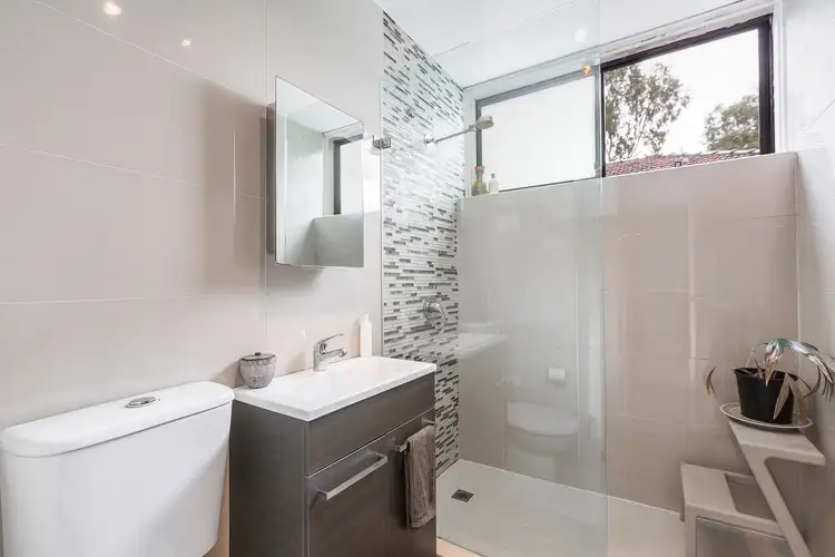 Third view of Homely apartment listing, 8/7-9 Eldridge Street, Footscray VIC 3011