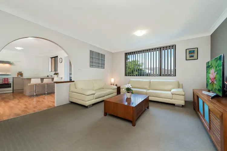 8/13-15 Helen Street, Westmead NSW 2145