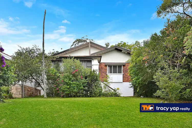 11 Lone Pine Avenue, Chatswood NSW 2067