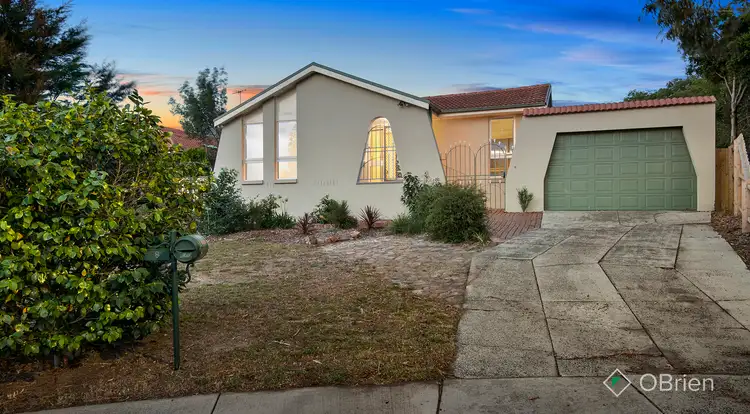 Main view of Homely house listing, 8 Manley Close, Endeavour Hills VIC 3802