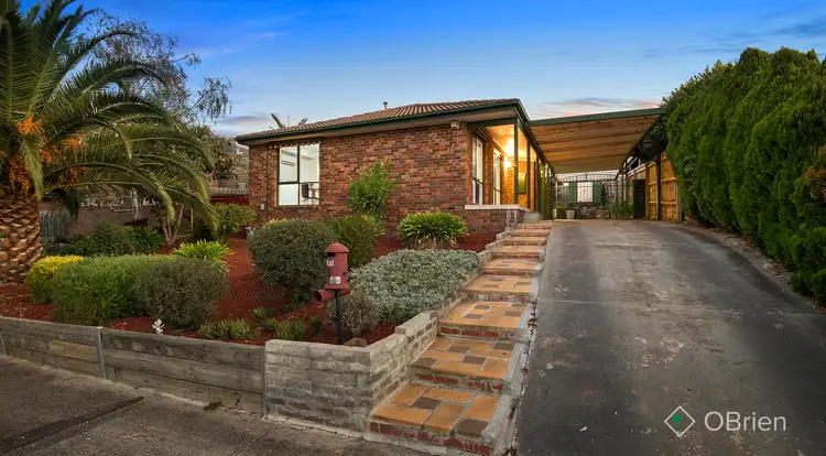 Main view of Homely house listing, 5 Granby Court, Endeavour Hills VIC 3802