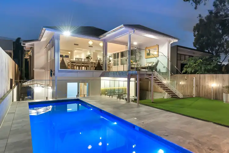 19 Bathurst Street, Red Hill QLD 4059