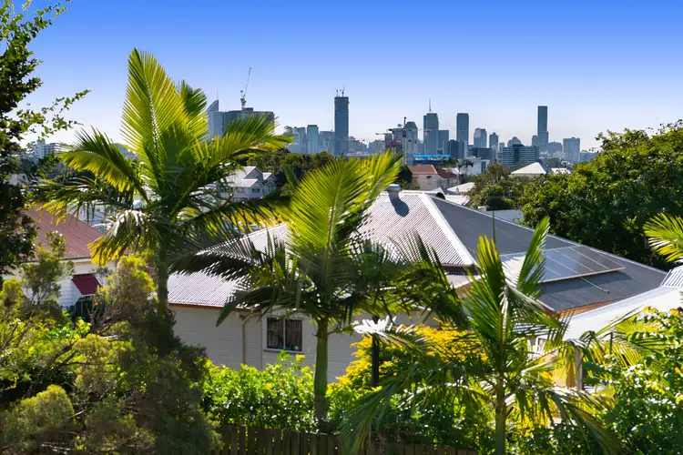 55 Newdegate Street, Greenslopes QLD 4120