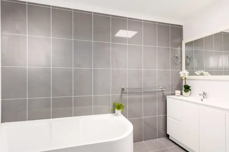 Fifth view of Homely house listing, 8 Colony Gardens, Horsley NSW 2530