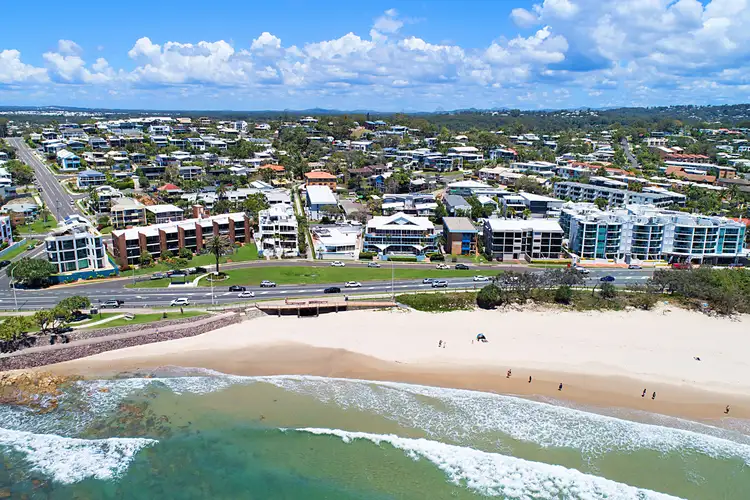 Fifth view of Homely unit listing, 8/15-17 Boolarong Crescent, Alexandra Headland QLD 4572