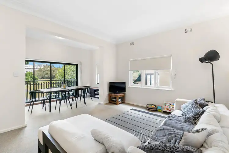 Third view of Homely apartment listing, 3/3 New Beach Road, Darling Point NSW 2027