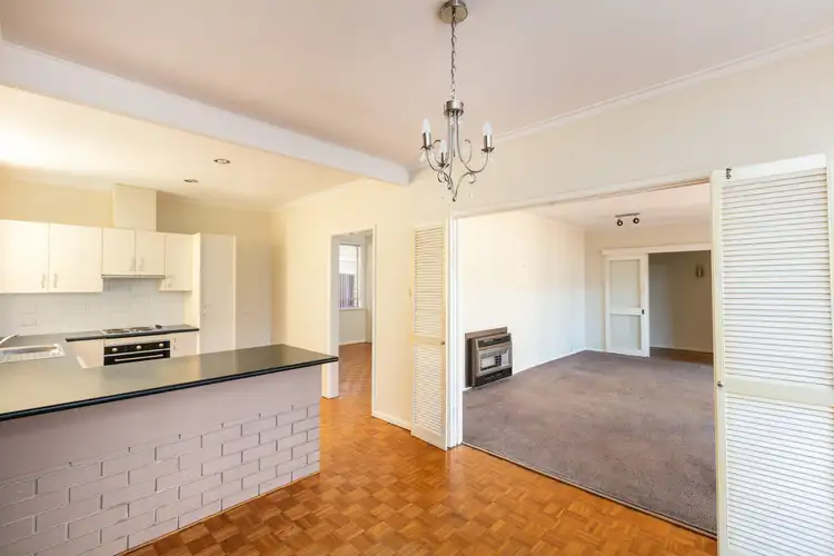 Fifth view of Homely house listing, 6 Campbell Grove, Mildura VIC 3500