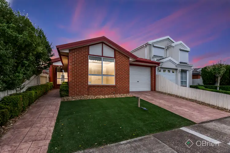 6 Lacebark Road, Delahey VIC 3037
