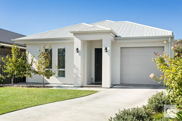 25 Fort Street, Grange SA 5022