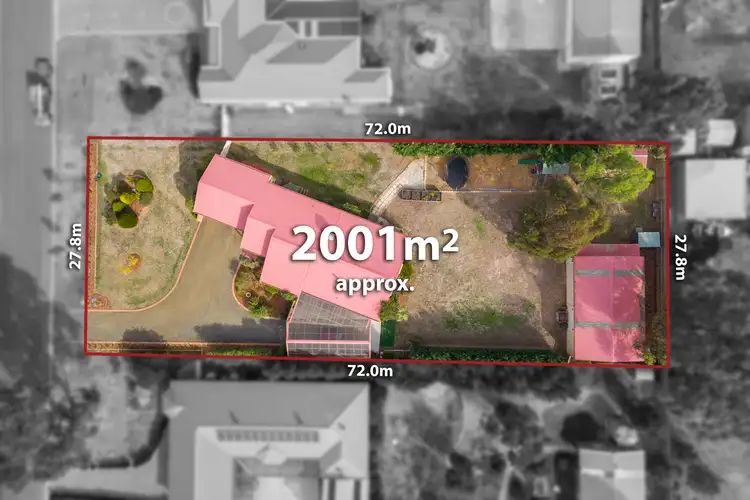 8 Cheriton Drive, Riddells Creek VIC 3431