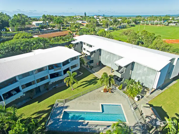 3/39 Scenic Highway, Cooee Bay QLD 4703