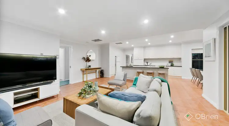 Fifth view of Homely house listing, 6 Thornley Drive, Berwick VIC 3806