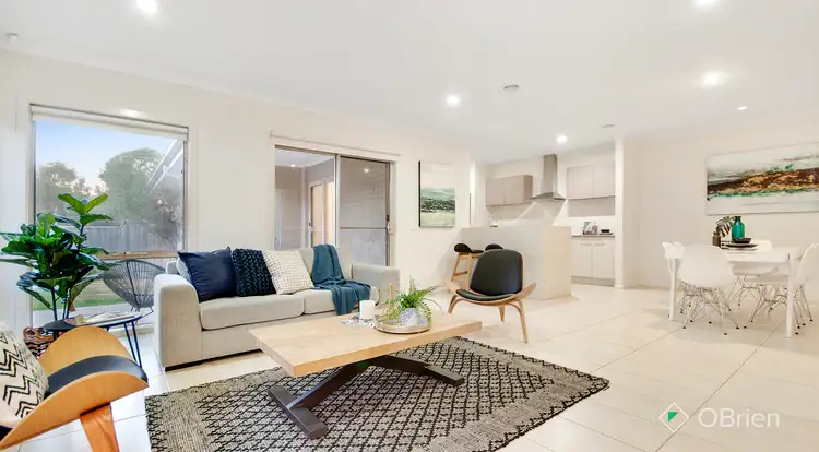 13 Derwent Lane, Sandhurst VIC 3977