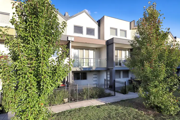 48/60 Cradle Mountain Drive, Craigieburn VIC 3064