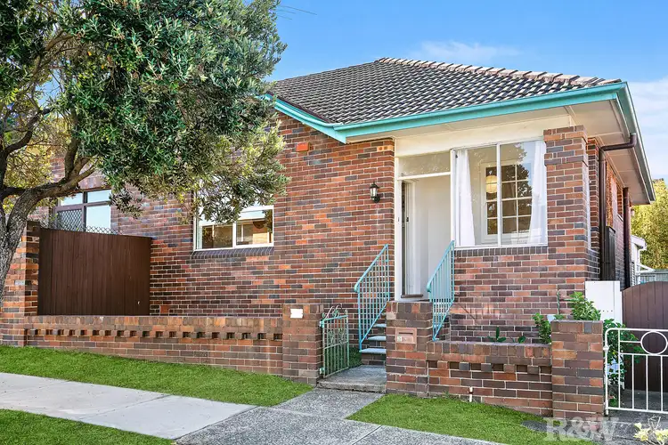 2/18 Hastings Parade, North Bondi NSW 2026