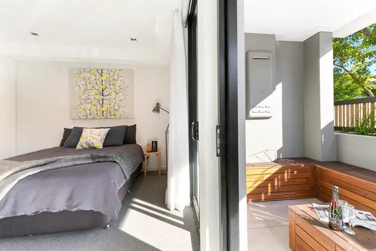 Main view of Homely unit listing, 6/62-64 Pittwater Road, Manly NSW 2095