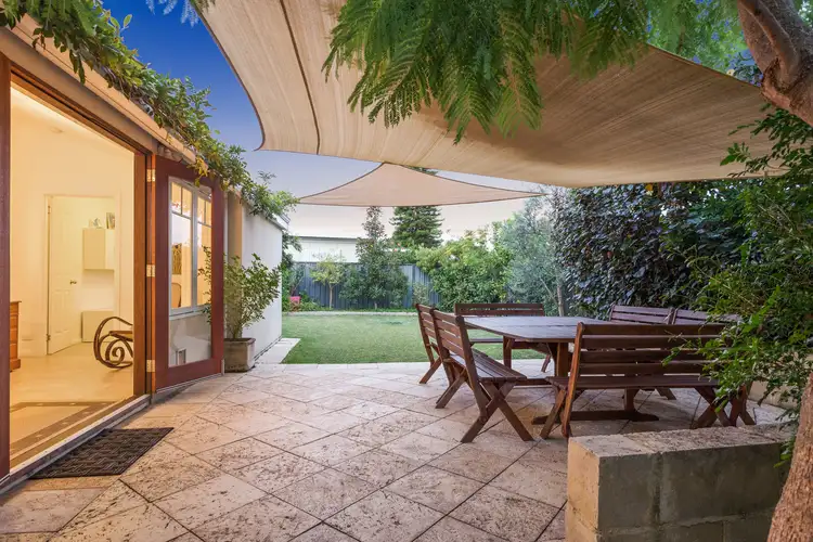 17 Drew Street, Wembley WA 6014