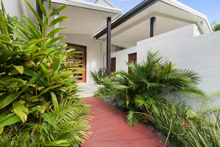 17 Ballantine Drive, Korora NSW 2450