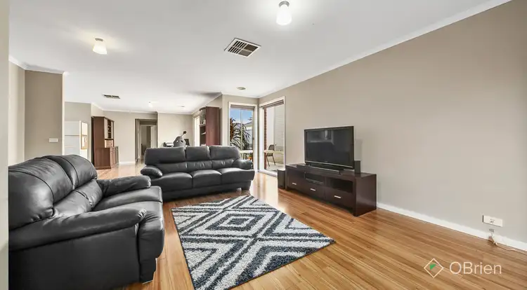 Second view of Homely house listing, 70 Oaklands Way, Pakenham VIC 3810