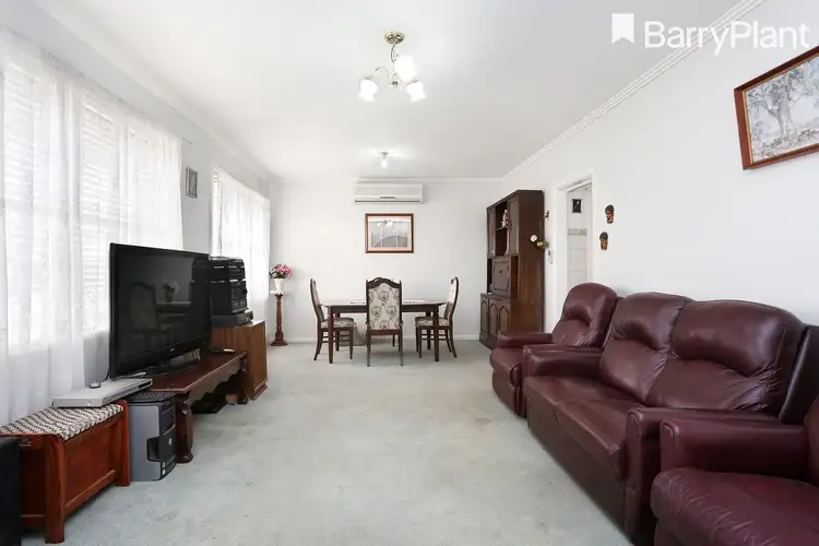 Fifth view of Homely house listing, 118 Sunset Boulevard, Jacana VIC 3047