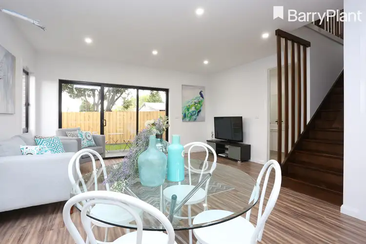 Fifth view of Homely house listing, 33 Jacana Avenue, Broadmeadows VIC 3047