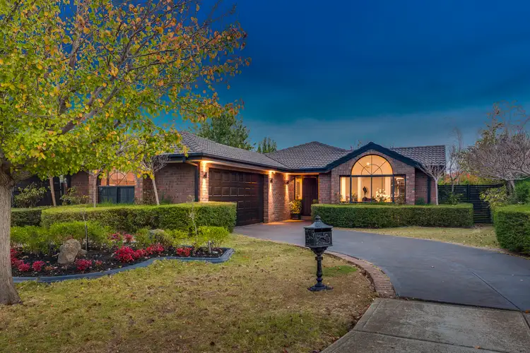 3 Sainsbury Avenue, Hillside VIC 3037