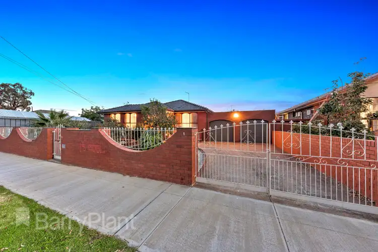 Fourth view of Homely house listing, 1 Douglas Avenue, St Albans VIC 3021