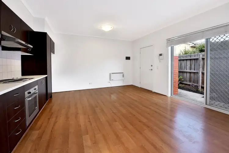 5/827-829 Plenty Road, Reservoir VIC 3073